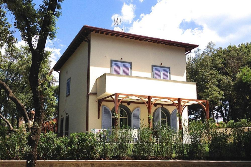 Hotel Il Delfino San Vincenzo Exterior photo