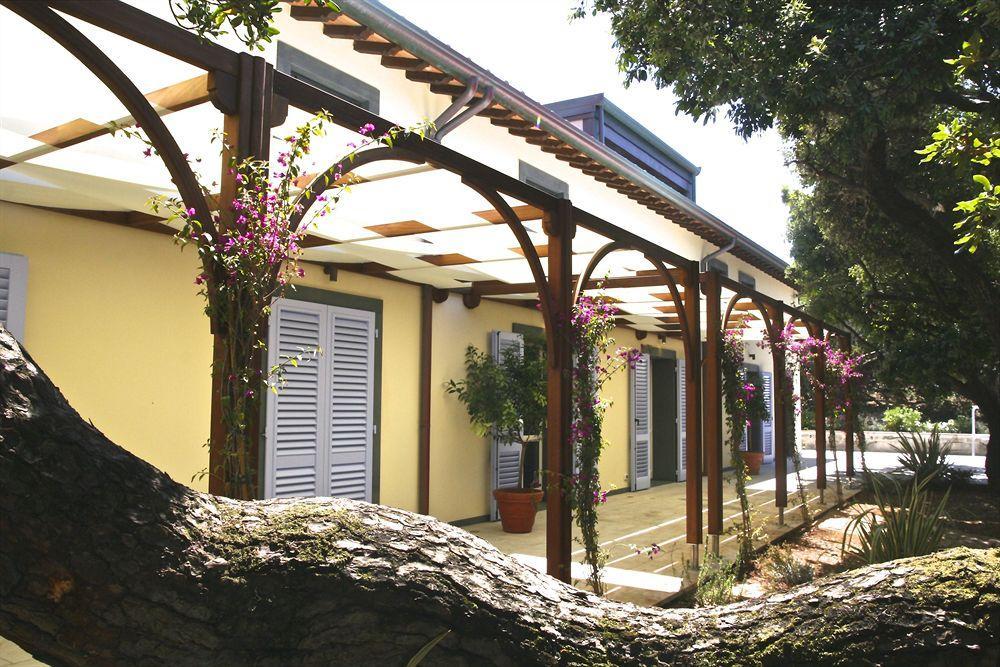 Hotel Il Delfino San Vincenzo Exterior photo